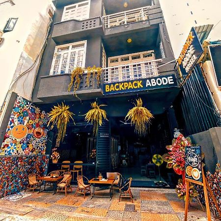 Backpack Abode Hostel Nha Trang Exterior photo